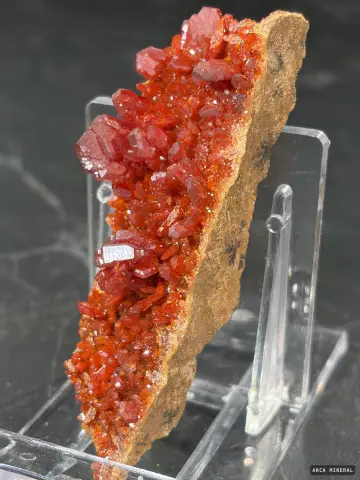 Vanadinite — Vanadinite, Mibladen, Maroc