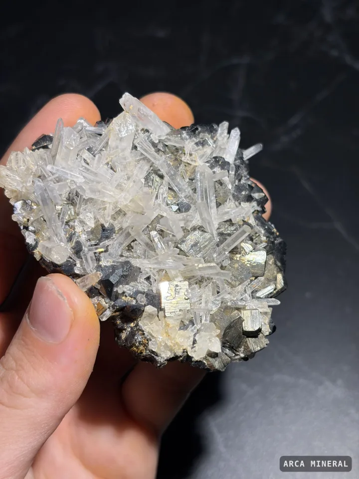 Quartz et Pyrite sur Blende 4