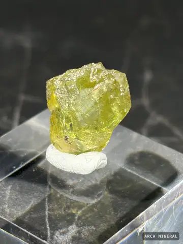 Titanite 4