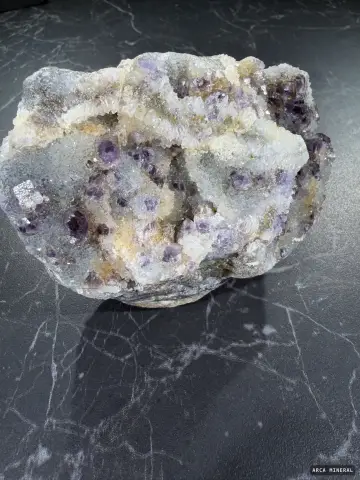 Fluorite violette Fantôme sur Quartz — Fluorite, Var, France